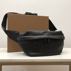 버버리 로고 엠보싱 레더 쏘니 범 백 힙색 80389541