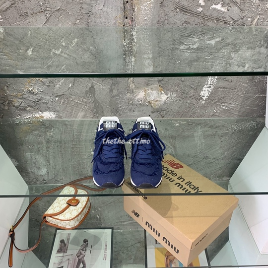 [MIUMI# X NEW BALANC#] 미우미우 X 뉴발란스 574