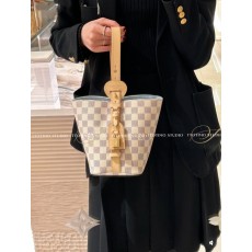 루이비통 아주르 다미에 올인BB