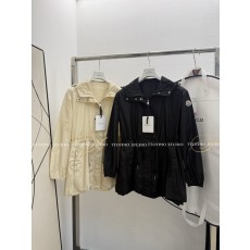 몽클레어 Weteau (웨토) 루시드 레인 재킷