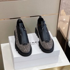 지방시 컴뱃 더비슈즈 250-280
