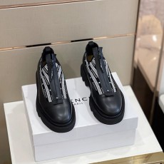 지방시 컴뱃 더비슈즈
